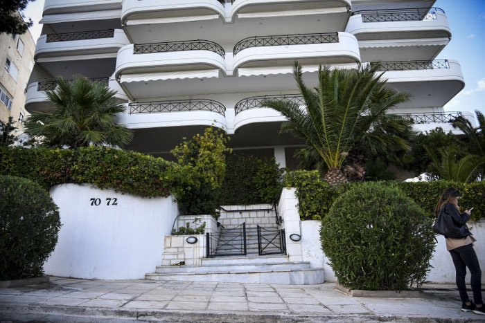 Εδώ συνέλαβαν τον Σέρβο «αποθηκάριο» με τα 135 κιλά κοκαΐνης - Το πολυτελές διαμέρισμα στην Βάρκιζα [εικόνες] | iefimerida.gr 3