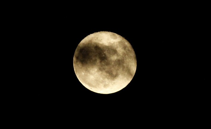 Απόψε θα δούμε το πιο φωτεινό φεγγάρι του 2018 [εικόνες]  | iefimerida.gr 2