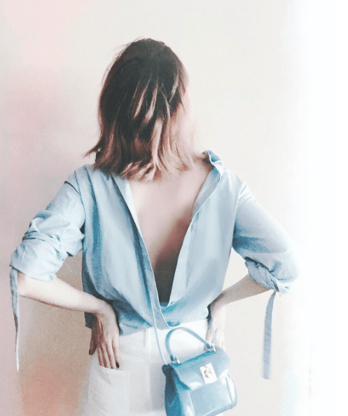 Φοράτε το πουκάμισο λάθος -Φέρτε το πίσω μπρος και ξεχωρίστε [εικόνες] | iefimerida.gr 9