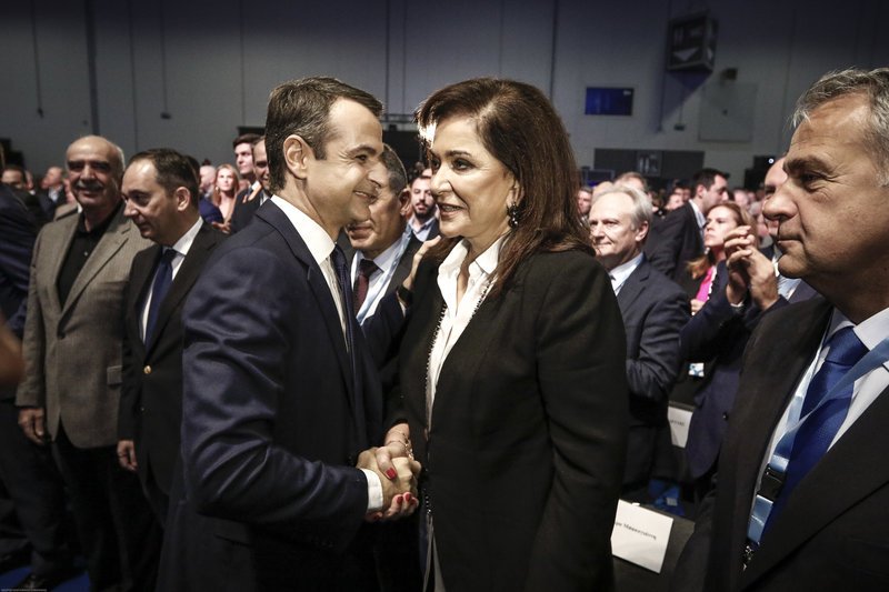 Μητσοτάκης στο συνέδριο της ΝΔ: Το ρολόι μετρά αντίστροφα για την νίκη -Βλέπουμε μόνο συνοδοιπόρους [εικόνες] | iefimerida.gr 1