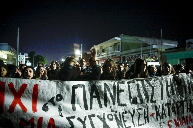 Ομιλία Τσίπρα στην Ελευσίνα υπό δρακόντεια μέτρα ασφαλείας και κλούβες των ΜΑΤ | iefimerida.gr 3