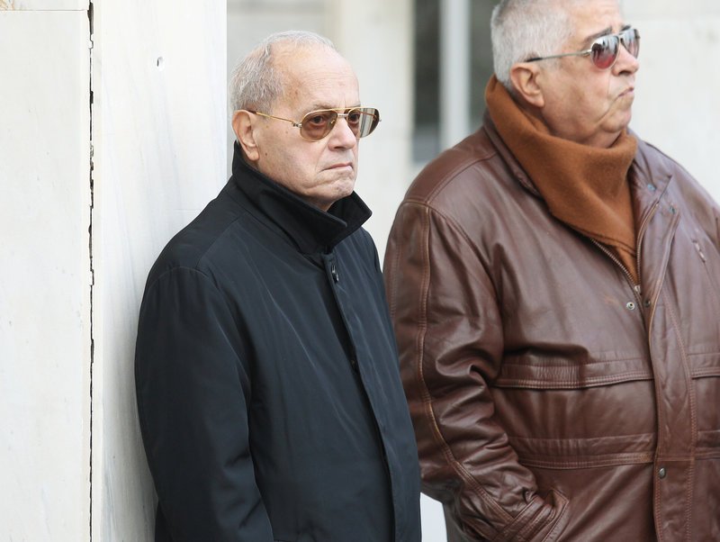 Η σημαία του Παναθηναϊκού πάνω στο φέρετρο του Τάσσου Στεφάνου [εικόνες] | iefimerida.gr 2