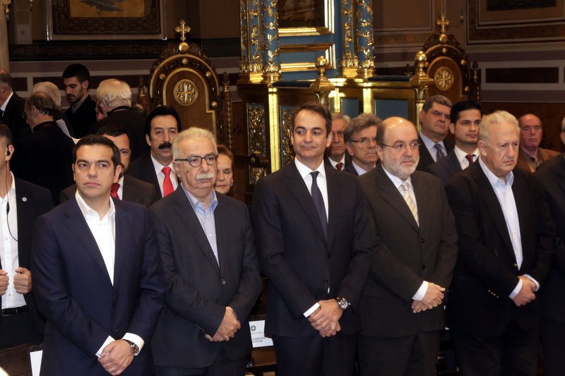 Η δοξολογία για το νέο έτος από τον Αρχιεπίσκοπο -Παρόντες ΠτΔ, Τσίπρας, Μητσοτάκης [εικόνες] | iefimerida.gr 2