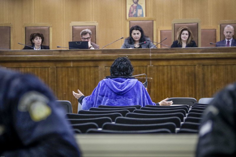 Λιάνα Κανέλλη στη δίκη της Χρυσής Αυγής: Είναι εγκληματική οργάνωση, εκπαιδευόμενος σφαγέας ο Ρουπακιάς | iefimerida.gr 0