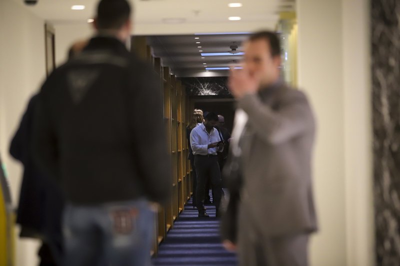 Στο «Μακεδονία Παλλάς» η «μυστική» συνάντηση Κοτζιά με Ντιμιτρόφ -Τι συζήτησαν [εικόνες] | iefimerida.gr 0