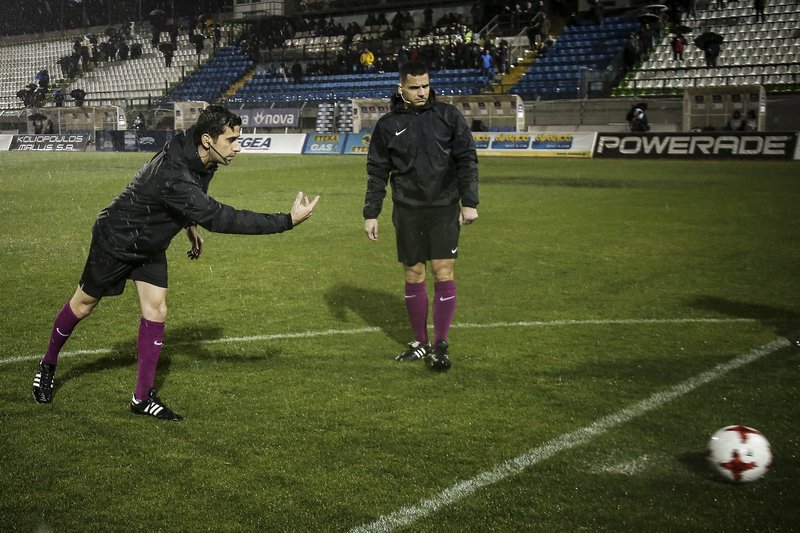 Οριστική αναβολή στο Λεβαδειακός-Παναθηναϊκός λόγω βροχόπτωσης -«Πισίνα» το γήπεδο [εικόνες] | iefimerida.gr 2