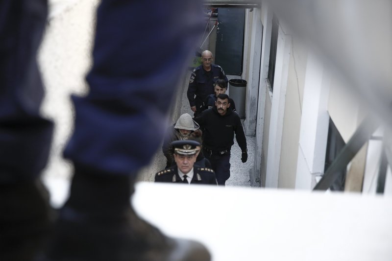 Επί 4,5 ώρες κατέθετε στον ανακριτή ο δολοφόνος της Δώρας -Εδωσε στοιχεία για τον «Ψηλό» και τον «Χάρη» [εικόνες & βίντεο] | iefimerida.gr 2