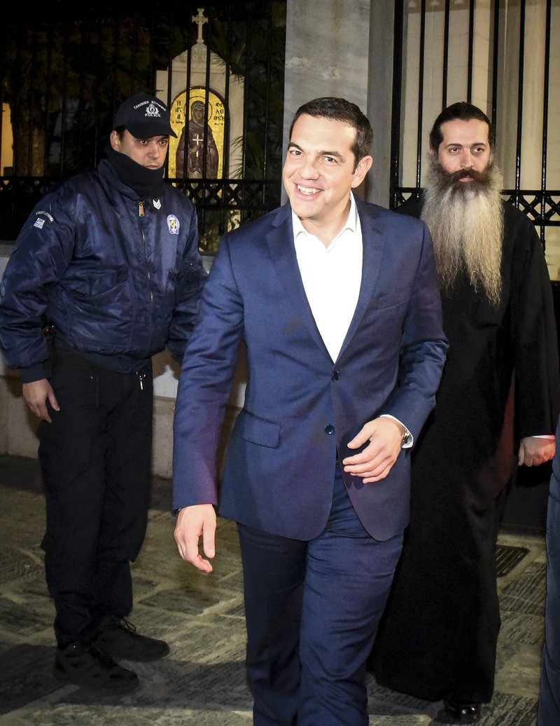 Αποκλειστικό: Ο Τσίπρας συνάντησε τον Αρχιεπίσκοπο Ιερώνυμο για το Σκοπιανό [εικόνες] | iefimerida.gr 4