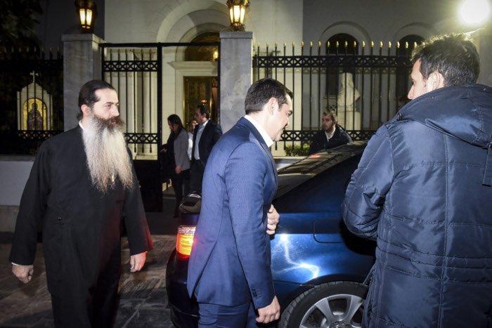 Αποκλειστικό: Ο Τσίπρας συνάντησε τον Αρχιεπίσκοπο Ιερώνυμο για το Σκοπιανό [εικόνες] | iefimerida.gr 5
