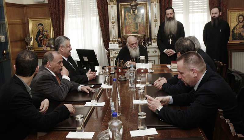 Τον Αρχιεπίσκοπο Ιερώνυμο επισκέφθηκαν πρόεδροι Λαϊκών Αγορών | iefimerida.gr 1