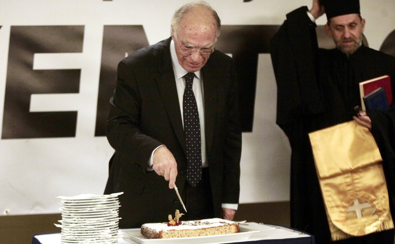 Λεβέντης: Η διαπραγμάτευση για την ονομασία των Σκοπίων να ξεκινήσει από μηδενική βάση [εικόνες] | iefimerida.gr 8