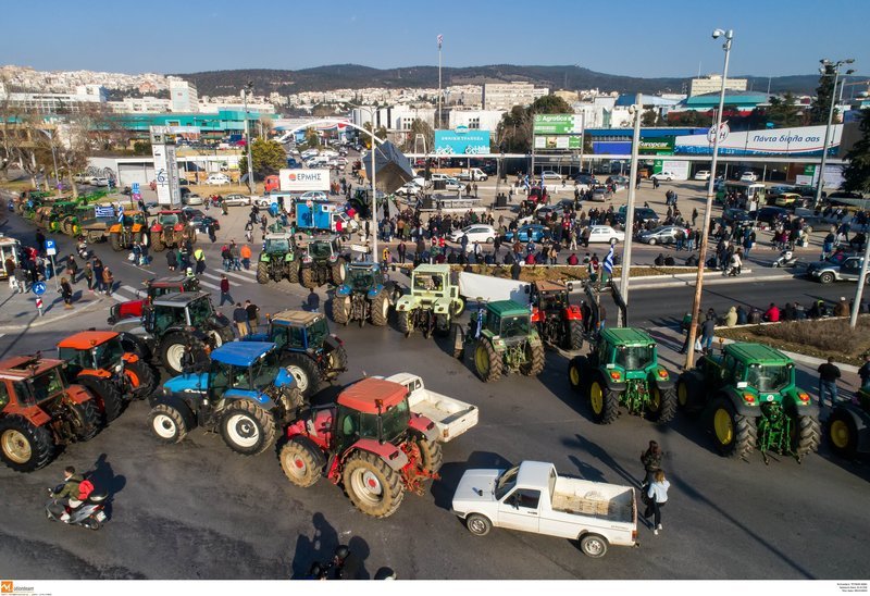 «Απόβαση» αγροτών το Σάββατο στη Θεσσαλονίκη -Με τρακτέρ και πούλμαν | iefimerida.gr 2