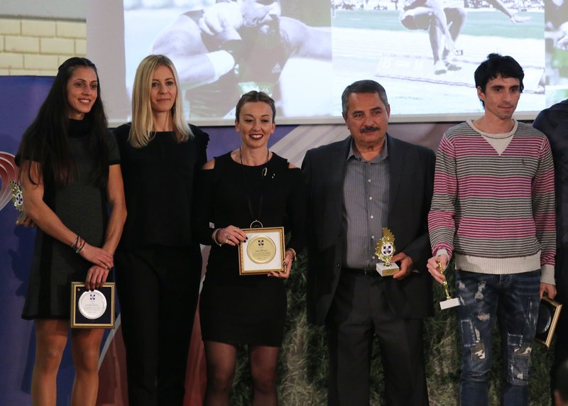 ΣΕΓΑΣ: Οι βραβεύσεις των κορυφαίων του στίβου για το 2017 [εικόνες] | iefimerida.gr 0