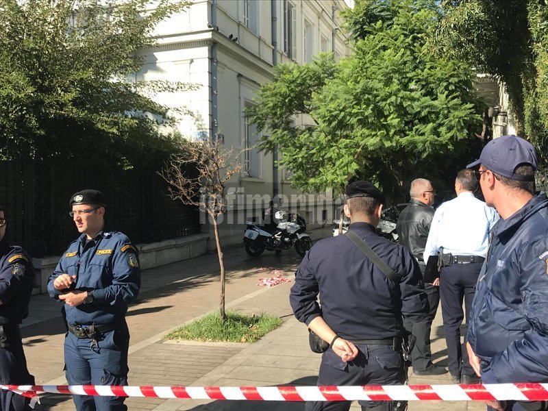 Λήξη συναγερμού στο υπουργείο Εξωτερικών -Το ύποπτο δέμα είχε μέσα πιεσόμετρο [εικόνες] | iefimerida.gr 5