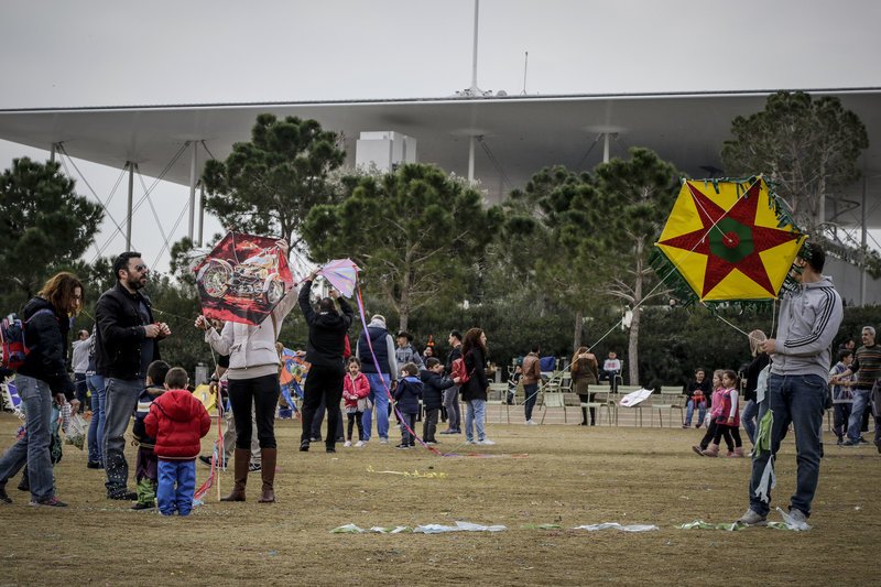 Κούλουμα στο Κέντρο Πολιτισμού Ιδρυμα Νιάρχος -Με ταραμά, χορούς και τραγούδια [εικόνες] | iefimerida.gr 0