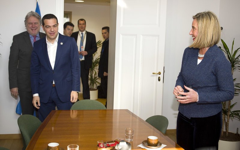 Συνάντηση Τσίπρα-Μογκερίνι- Στηρίζει η ΕΕ απέναντι στην τουρκική προκλητικότητα [εικόνες & βίντεο] | iefimerida.gr 1
