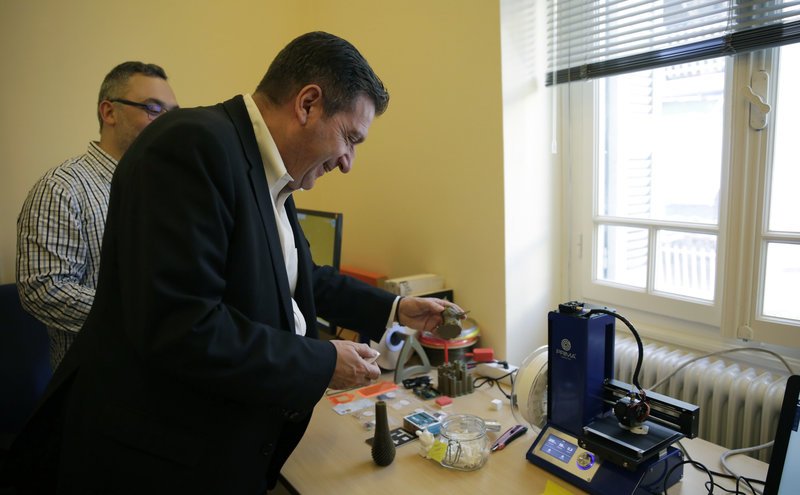 Η οικία της Λέλας Καραγιάννη γίνεται κέντρο ανάπτυξης ψηφιακών δεξιοτήτων [εικόνες] | iefimerida.gr 3