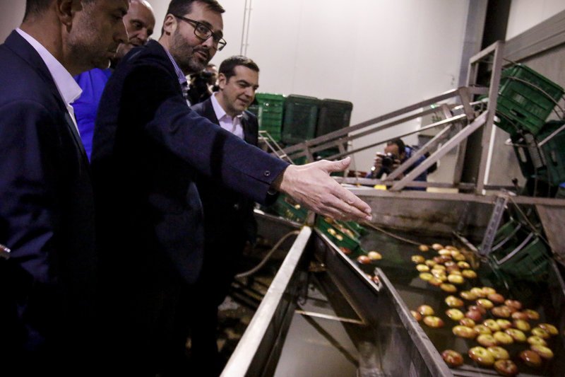 Στις εγκαταστάσεις εταιρίας αγροδιατροφής στην Τρίπολη ο Αλέξης Τσίπρας [εικόνες] | iefimerida.gr 2