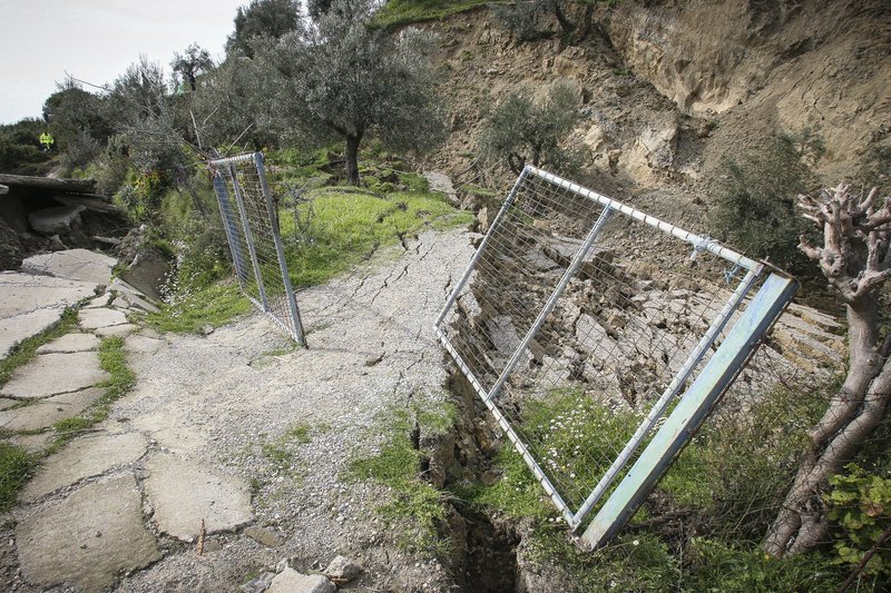 Σε κατάσταση έκτακτης ανάγκης 25 περιοχές στην Ηλεία -Σημειώθηκαν ακραία καιρικά φαινόμενα [εικόνες] | iefimerida.gr 1
