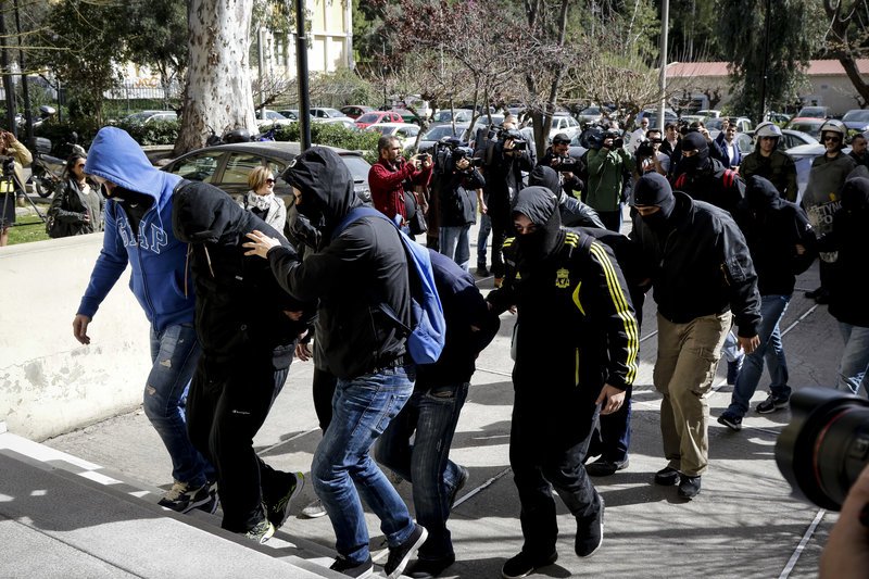 Στον Εισαγγελέα οι ακροδεξιοί της Combat Hellas 18 -Κατηγορούνται για συμμετοχή σε εγκληματική οργάνωση [εικόνες] | iefimerida.gr 2