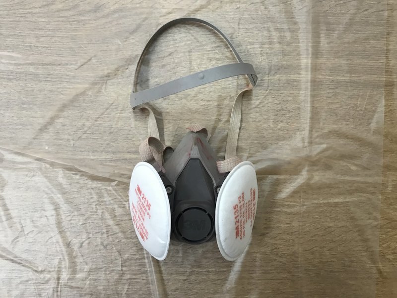 Σβάστικες, μαχαίρια, γκαζάκια -Ολα όσα βρήκε η Αντιτρομοκρατική στα σπίτια των νεοναζί της Combat 18 [εικόνες] | iefimerida.gr 6