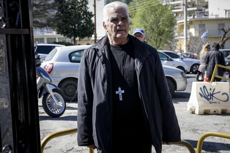 Ολοι οι ηθοποιοί στο τελευταίο αντίο στον Χρήστο Σιμαρδάνη [εικόνες] | iefimerida.gr 26