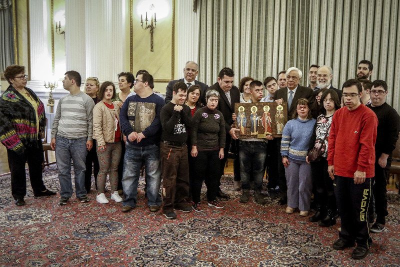 «Στηρίζετε το κοινωνικό κράτος» είπε στο Σύλλογο Συνδρόμου Down ο Παυλόπουλος | iefimerida.gr 0