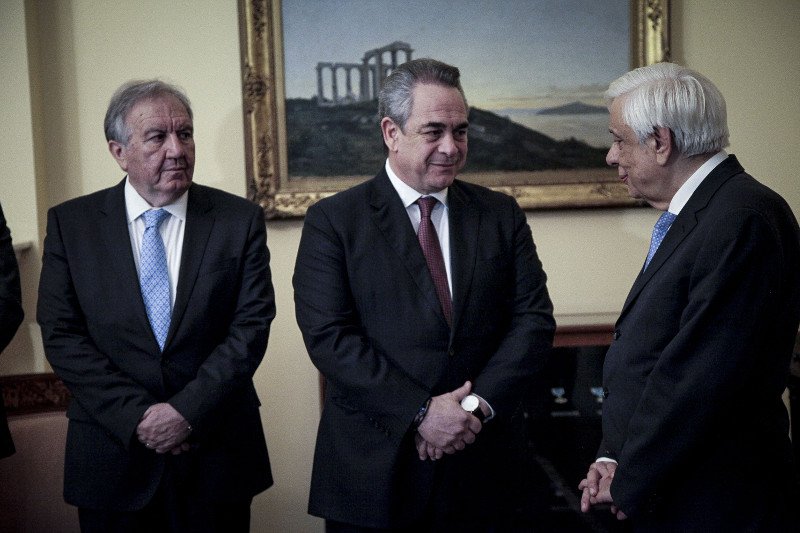 Παυλόπουλος στα Επιμελητήρια: Ανάπτυξη χωρίς το επιχειρείν δεν μπορεί να υπάρξει | iefimerida.gr 0