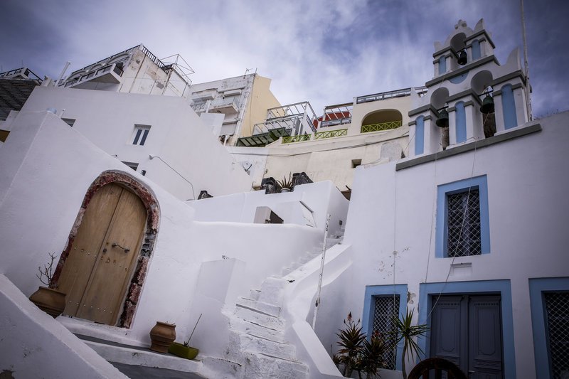 Ετοιμη για το Πάσχα η Σαντορίνη -Ασβεστώθηκαν τα σοκάκια, στους φούρνους τα μελιτίνια [εικόνες] | iefimerida.gr 5