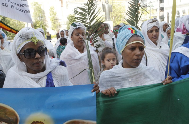 Κόπτες της Αιθιοπίας στη Μητρόπολη Αθηνών για τον εορτασμό των Βαΐων- Ντυμένοι στα λευκά και γαλάζια [εικόνες] | iefimerida.gr 9