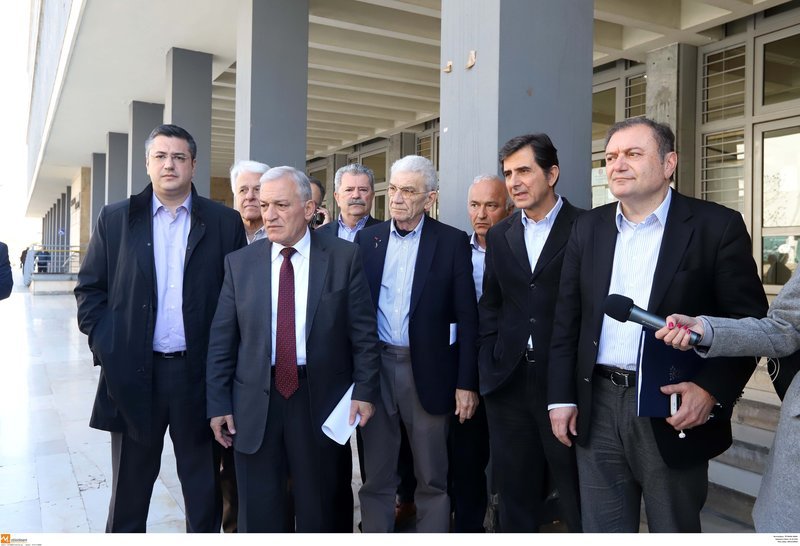 Θεσσαλονίκη: Στον εισαγγελέα Τζιτζικώστας και δήμαρχοι για το νερό [εικόνες] | iefimerida.gr 2