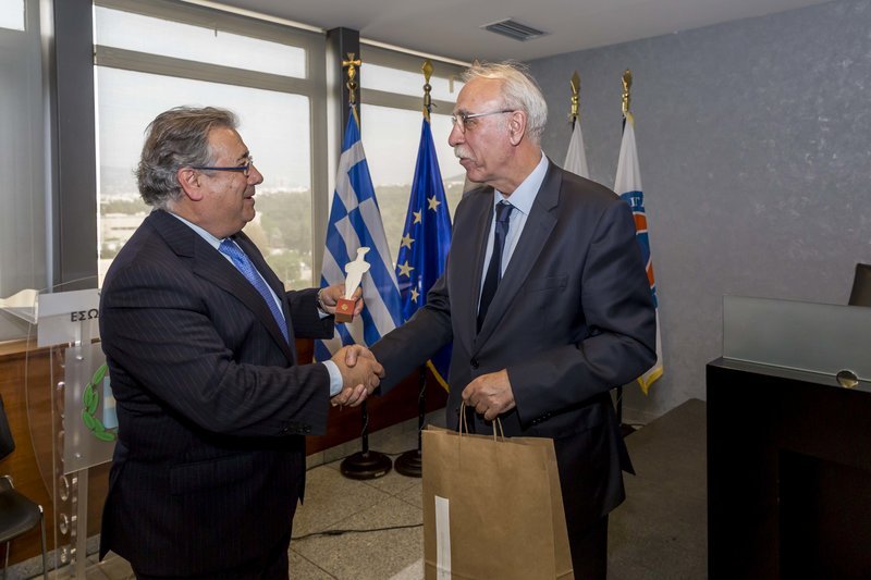 Κοινή σύσκεψη Τόσκα-Βίτσα με τον Ισπανό υπ. Εσωτερικών [εικόνες] | iefimerida.gr 2