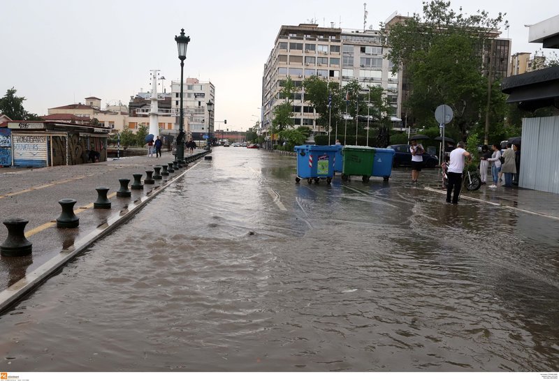 Μια «ψυχρή λίμνη» προκάλεσε τις πλημμύρες του Ιουνίου στη Θεσσαλονίκη [εικόνες] | iefimerida.gr 0