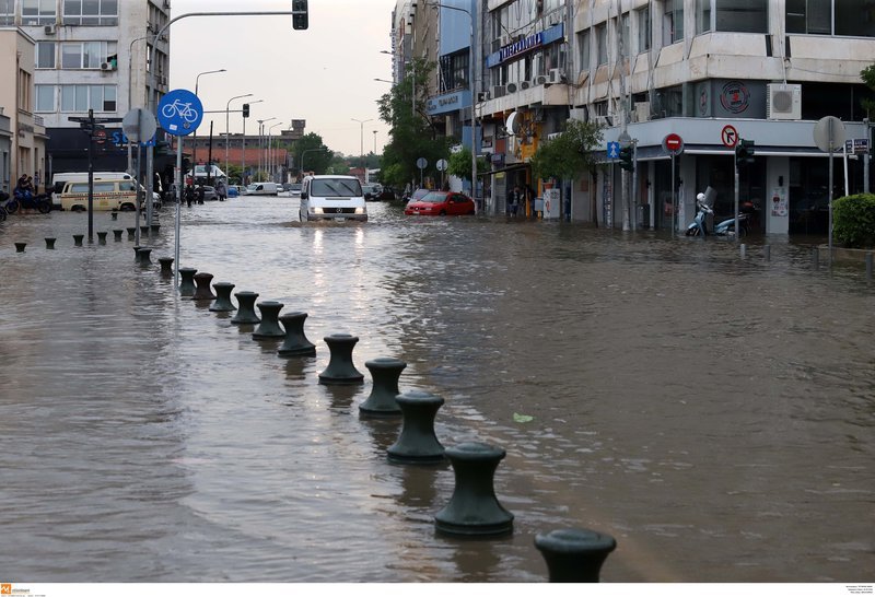 Μια «ψυχρή λίμνη» προκάλεσε τις πλημμύρες του Ιουνίου στη Θεσσαλονίκη [εικόνες] | iefimerida.gr 3