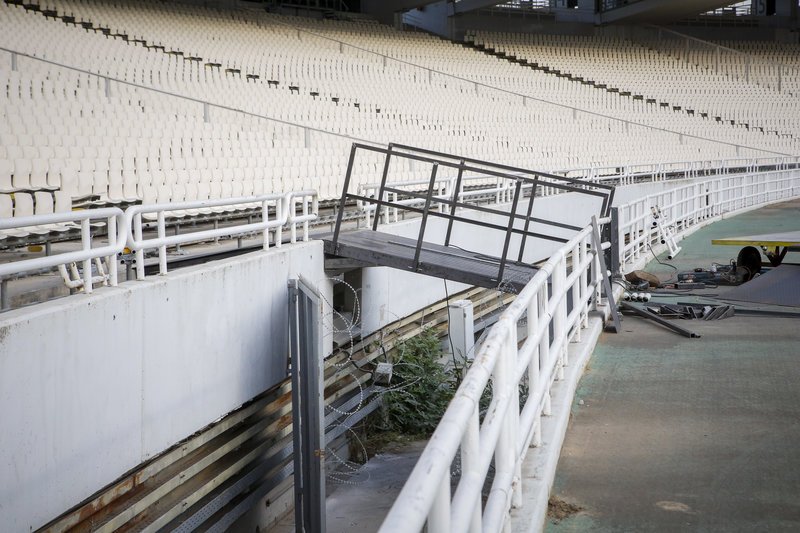 Θυμίζει... φρούριο το ΟΑΚΑ -Κιγκλιδώματα και συρματοπλέγματα παντού [εικόνες] | iefimerida.gr 4