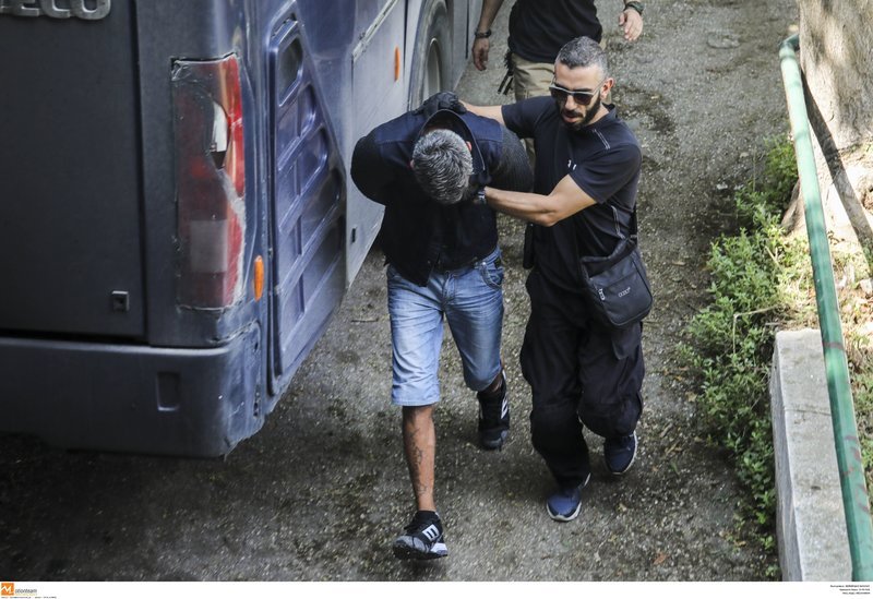 Συλληφθέντες για την επίθεση κατά Μπουτάρη-Φωτογραφίες: MOTIONTEAM/ΒΑΣΙΛΗΣ ΒΕΡΒΕΡΙΔΗΣ