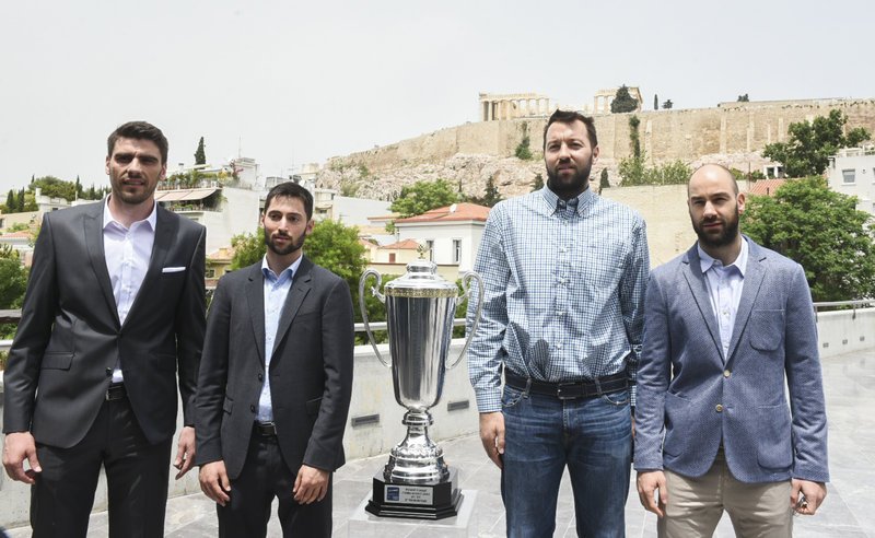 Stoiximan.gr Basket League: Ξεκινούν τα ημιτελικά με φόντο το... τρόπαιο [εικόνες] | iefimerida.gr 2