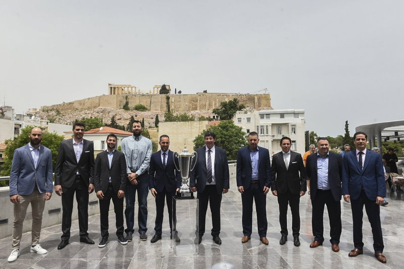 Stoiximan.gr Basket League: Ξεκινούν τα ημιτελικά με φόντο το... τρόπαιο [εικόνες] | iefimerida.gr 3