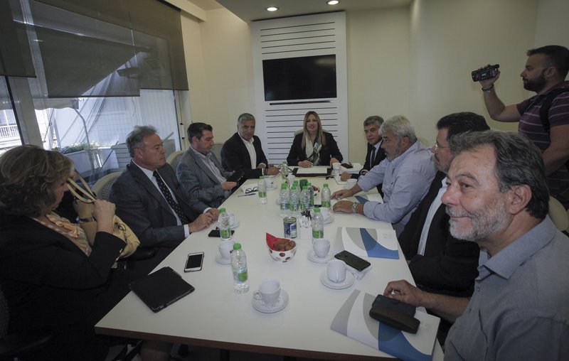 Φώφη: Αυτονόητο το «όχι» μας στο ν/σ για την Αυτοδιοίκηση | iefimerida.gr 1