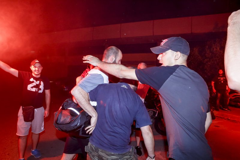 Αποθέωση Ολυμπιακού στο ΣΕΦ μετά την νίκη στην έδρα του Παναθηναϊκού [εικόνες] | iefimerida.gr 5