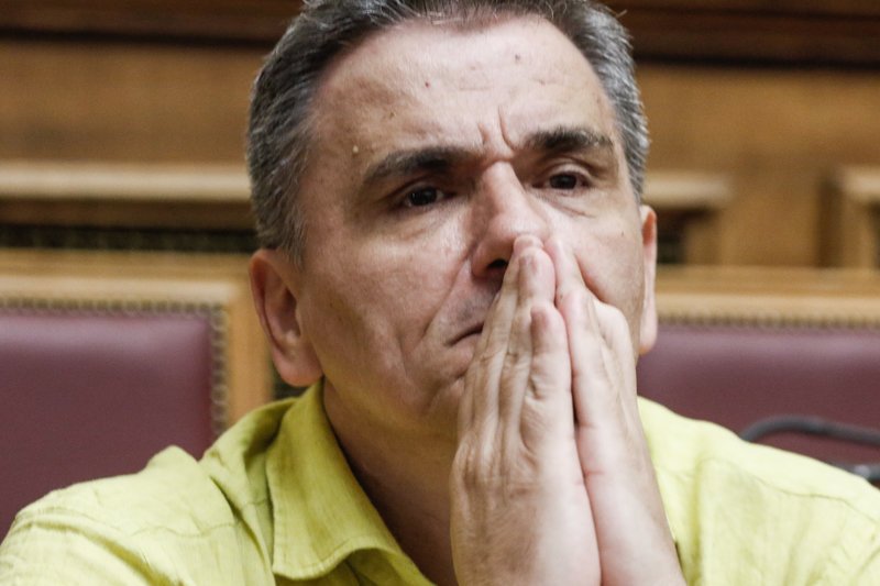 «Φρένο» Τσακαλώτου για συντάξεις, αλλά υπουργοί ανακοίνωσαν επιδόματα [εικόνες] | iefimerida.gr 0