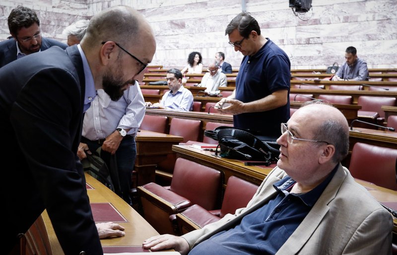 «Φρένο» Τσακαλώτου για συντάξεις, αλλά υπουργοί ανακοίνωσαν επιδόματα [εικόνες] | iefimerida.gr 4