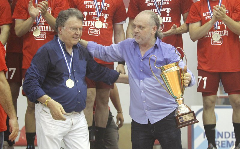 Πρωταθλητής στο χάντμπολ ο Ολυμπιακός -Κέρδισε την ΑΕΚ [εικόνες] | iefimerida.gr 0