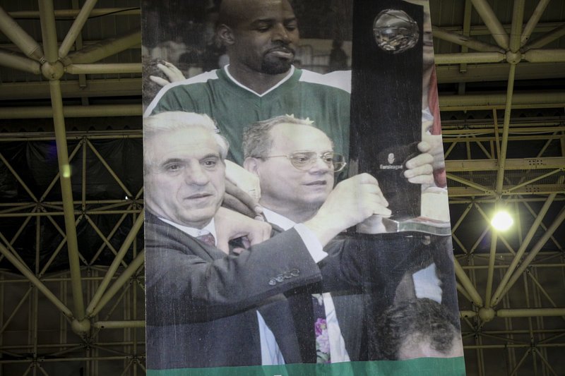 Ράγισαν καρδιές στο ΟΑΚΑ για τον Παύλο Γιαννακόπουλο [εικόνες & βίντεο] | iefimerida.gr 9