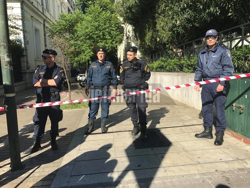 Λήξη συναγερμού στο υπουργείο Εξωτερικών -Το ύποπτο δέμα είχε μέσα πιεσόμετρο [εικόνες] | iefimerida.gr 2