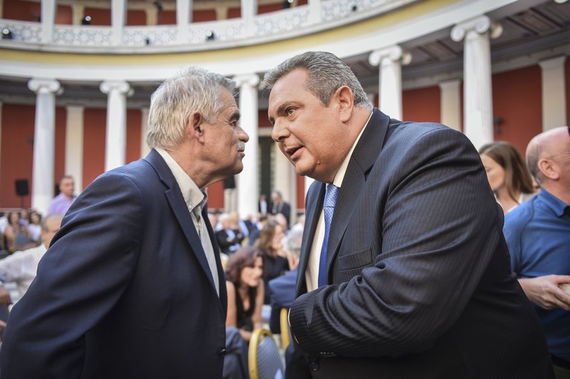 Εβαλε και... ξαναέβγαλε τη γραβάτα -«Κέρδισα το χρέος, έχω μάχες να δώσω» [εικόνες] | iefimerida.gr 50