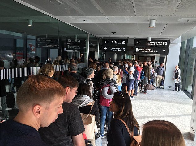 Τι «έριξε» το σύστημα στο check-in προκαλώντας παγκόσμιο χάος στα αεροδρόμια για 4 ώρες [εικόνες] | iefimerida.gr 0