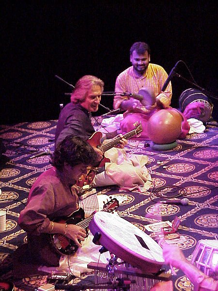 Αποκάλυψη: Ρίξαμε μια πρώτη ματιά στην επέλαση πολιτισμού που ετοιμάζει η Στέγη από τον Σεπτέμβριο [εικόνες & βίντεο] | iefimerida.gr 4