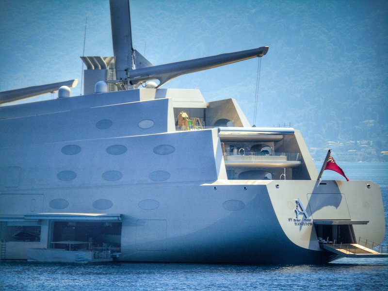 Η διαστημική θαλαμηγός Ρώσου μεγιστάνα άραξε στην Κέρκυρα -Η τιμή της αγγίζει τα 390 εκατ. ευρώ [εικόνες] | iefimerida.gr 4