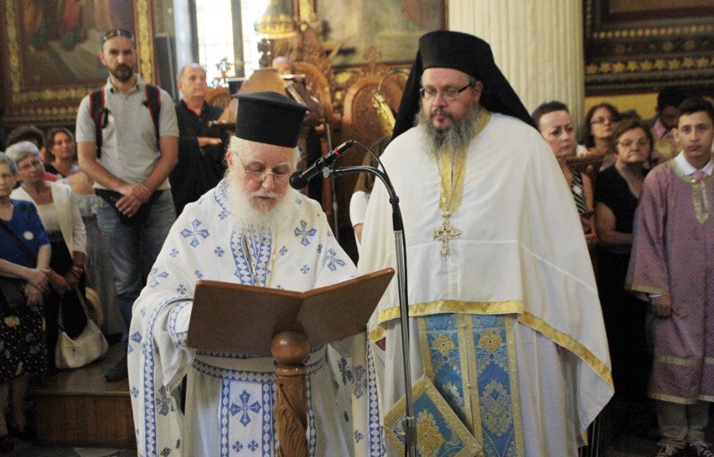 Με τον Αρχιεπίσκοπο συλλειτούργησε ο πρωτοσύγκελος της Αρχιεπισκοπής Αθηνών, Επίσκοπος Θεσπιών Συμεών